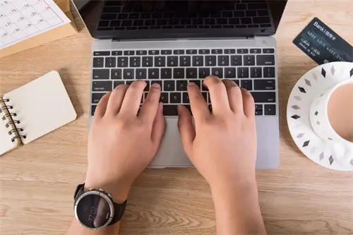 巴哈马人去到比利时旅游要多少钱