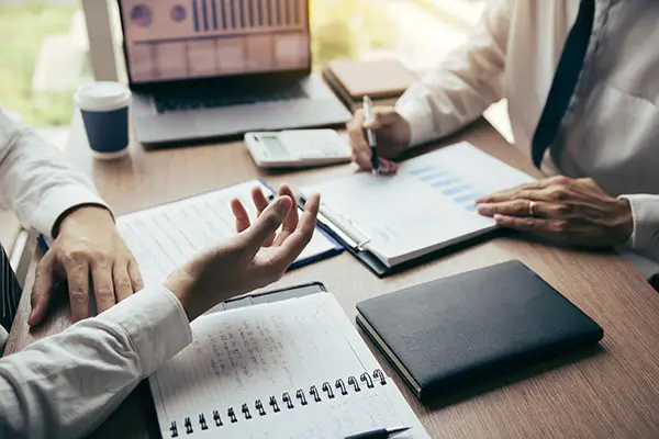 马里那边到比利时旅游要多少钱