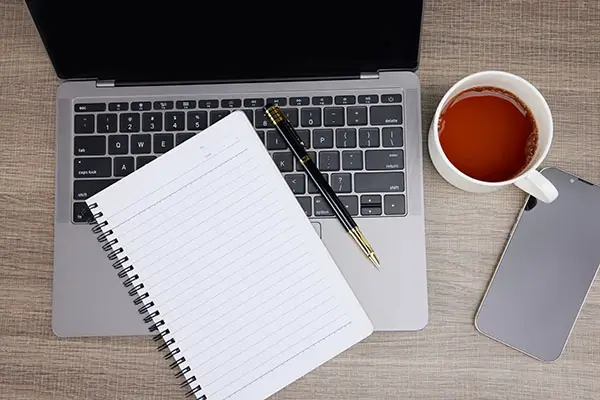 老挝人去到比利时旅游用什么币种