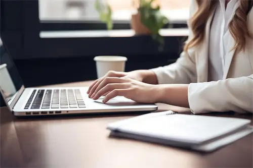 罗马尼亚的人到比利时旅游少花冤枉钱指南