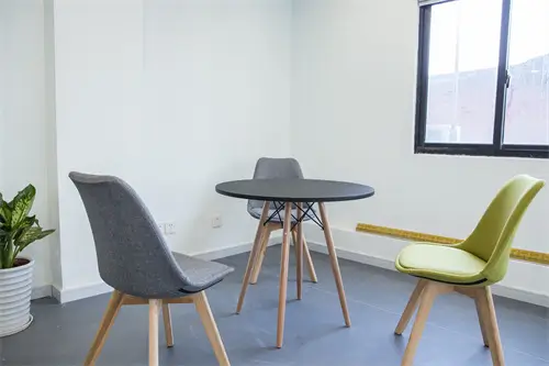 乌拉圭的人到比利时旅游攻略